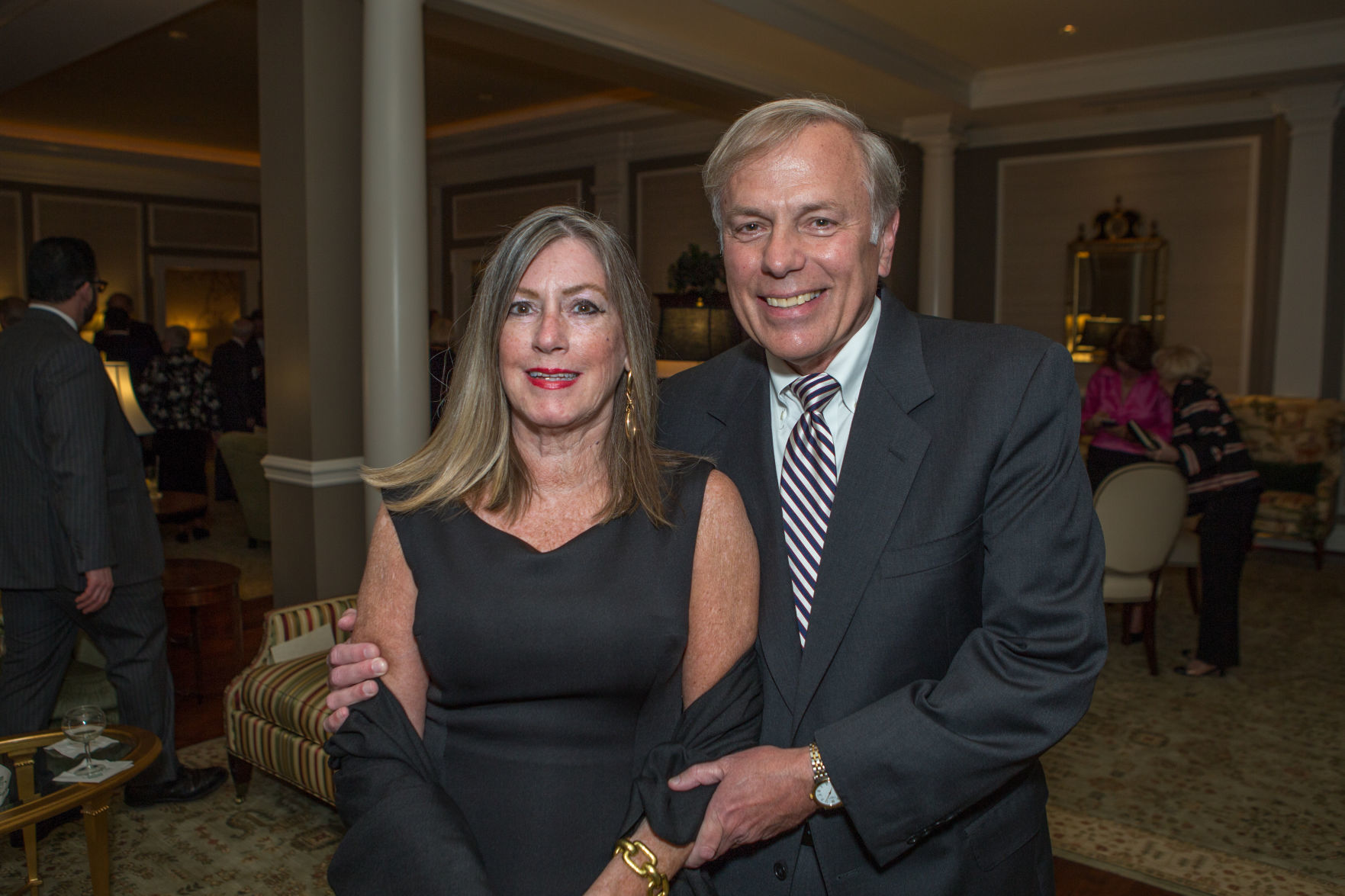 092818WinterOperaFallGala22.jpg